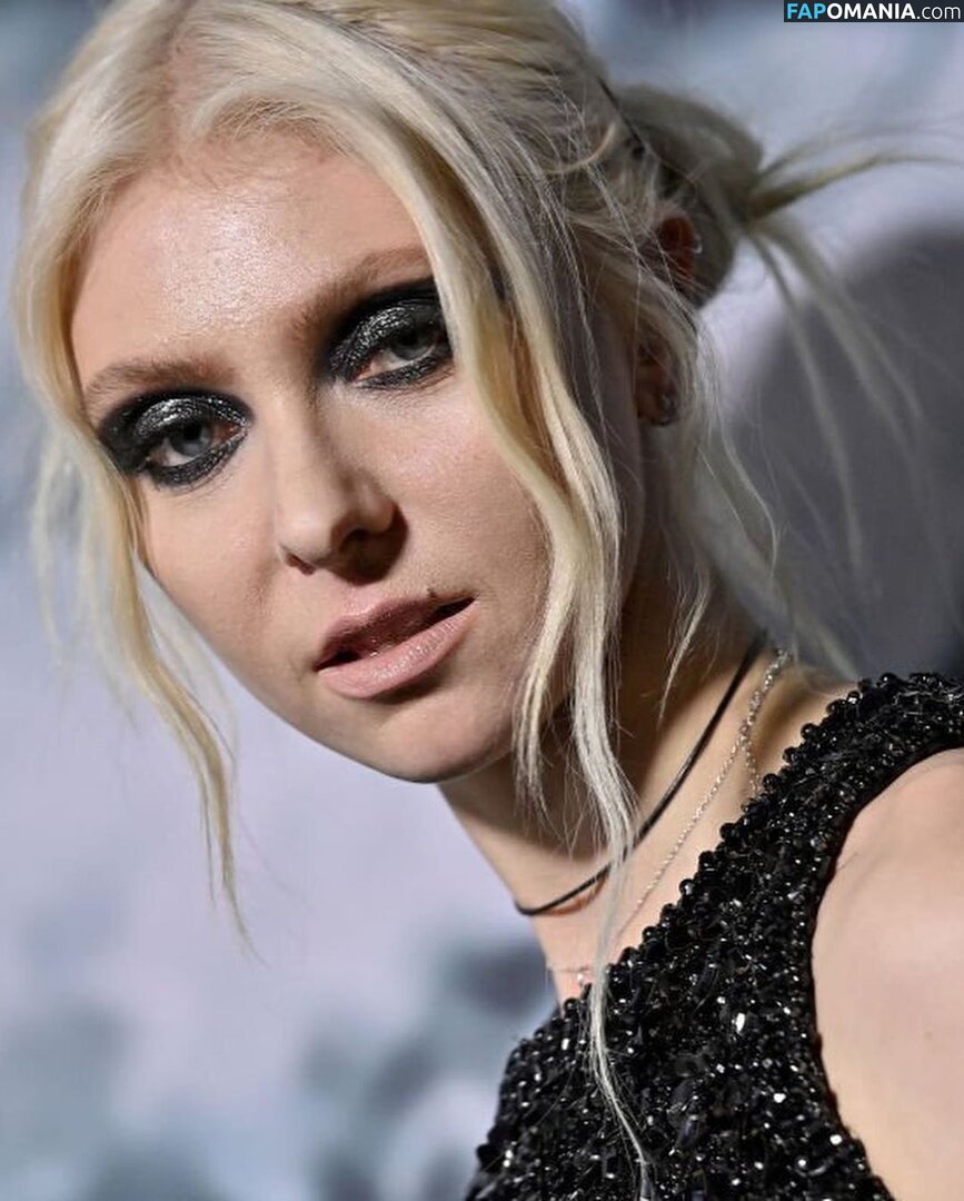 Taylor Momsen / aryelsoul / taylormomsen Nude OnlyFans  Leaked Photo #709