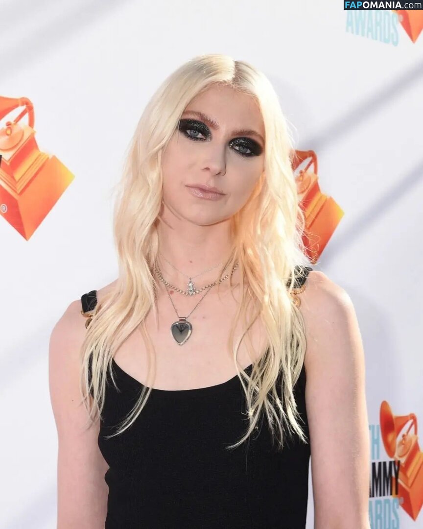 Taylor Momsen / aryelsoul / taylormomsen Nude OnlyFans  Leaked Photo #713