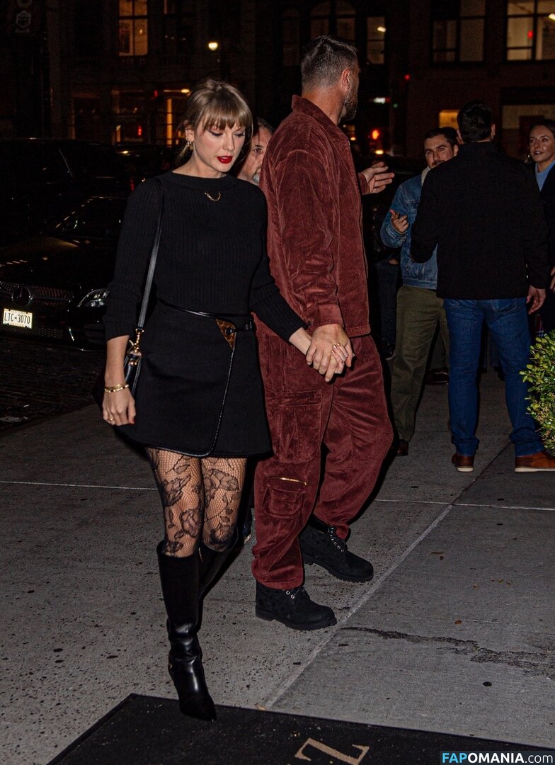 Taylor Swift / taylorswift / taylorswift13 Nude OnlyFans  Leaked Photo #72