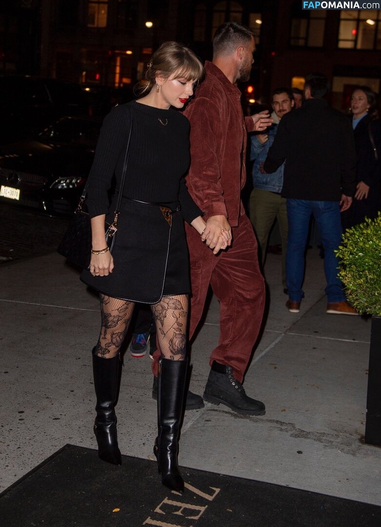 Taylor Swift / taylorswift / taylorswift13 Nude OnlyFans  Leaked Photo #73