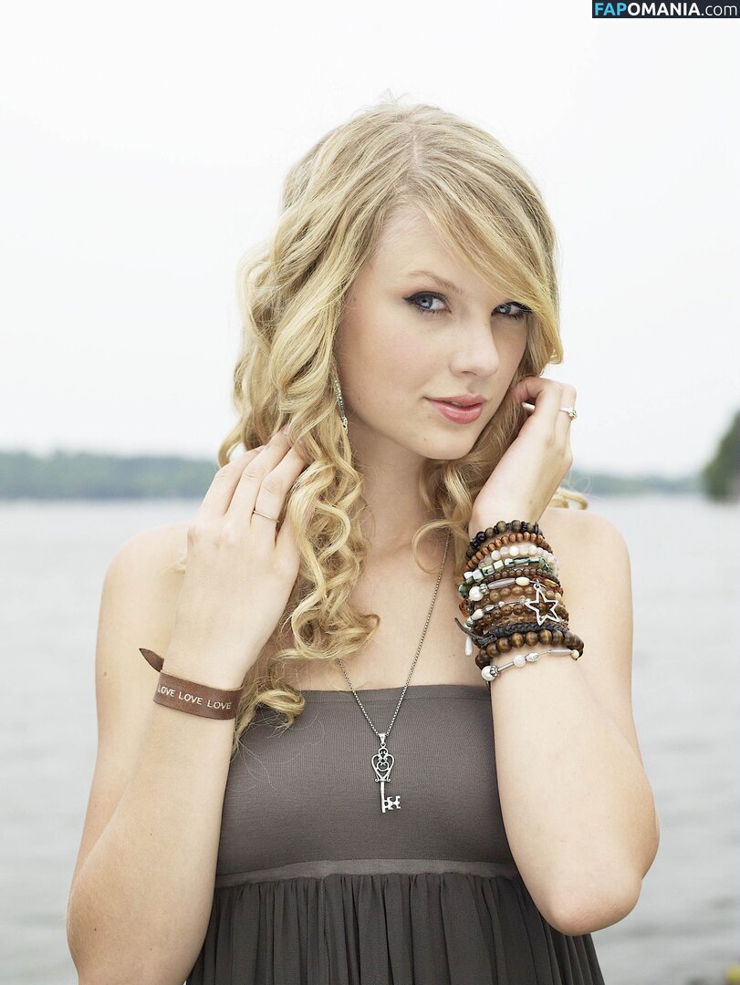 Taylor Swift / taylorswift / taylorswift13 Nude OnlyFans  Leaked Photo #102