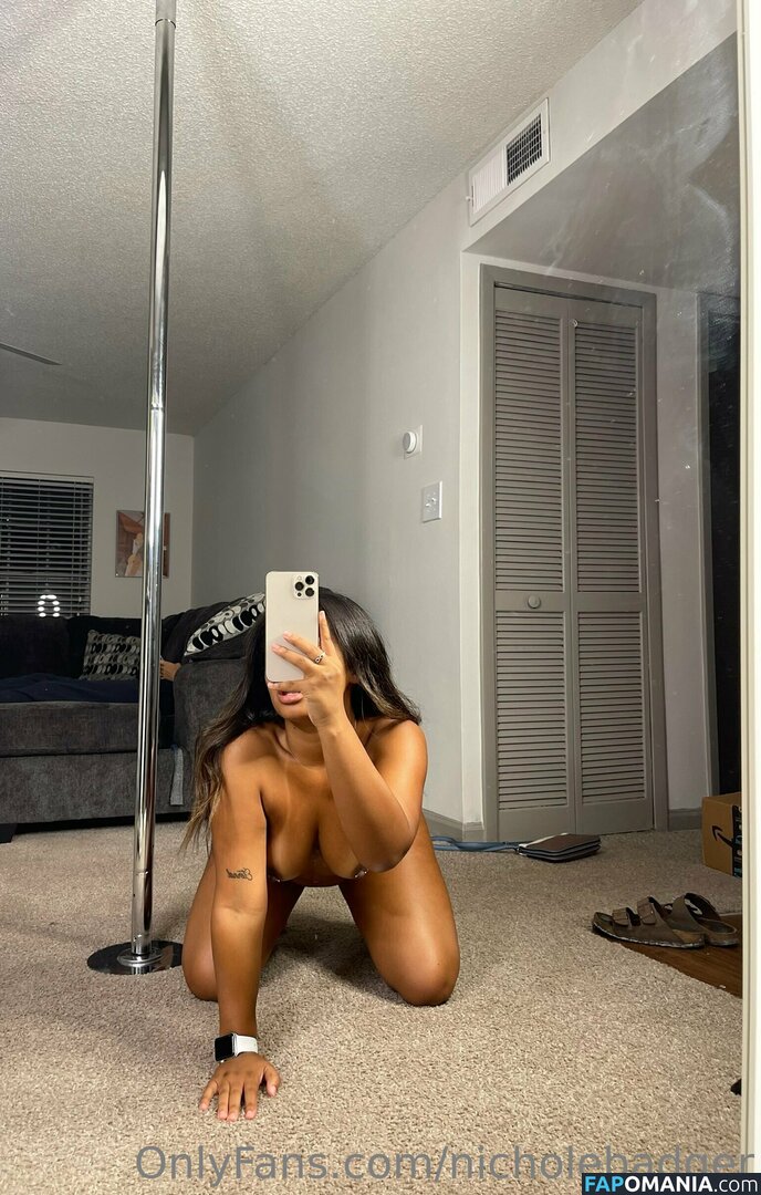 nicholebadger / taylor2music / taylor_bootsma / taylorxtaylor Nude OnlyFans  Leaked Photo #12