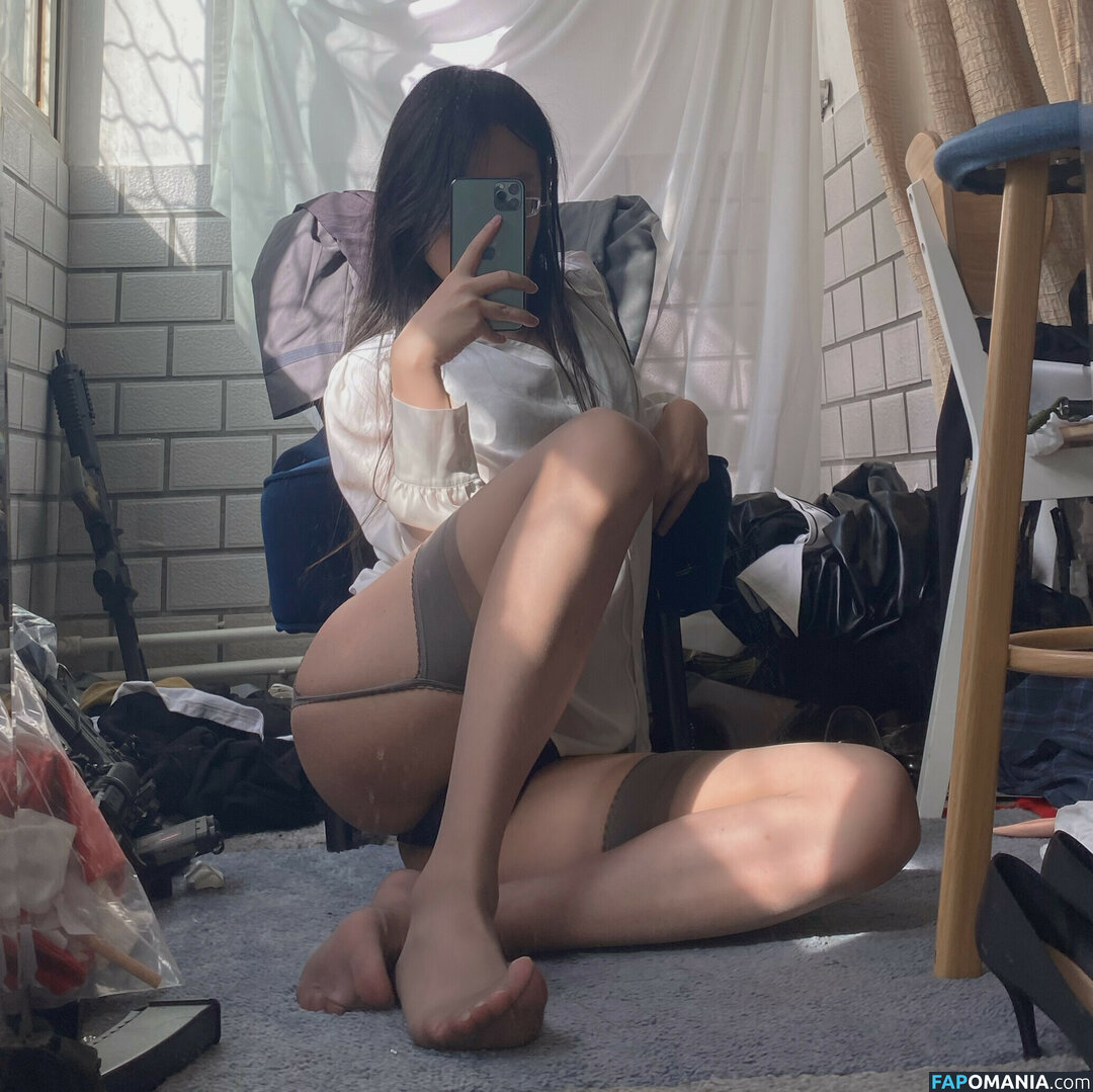 BrickZhuan / TenRyu_Z / Tenryu0413 / evilyn_13 / no_capping13 / zhuanzhuan_00 Nude OnlyFans  Leaked Photo #7