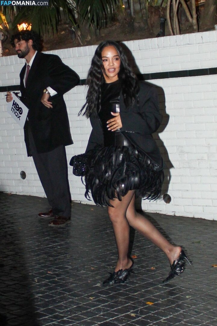 Tessa Thompson / tessamaethompson / tessathompsonx Nude OnlyFans  Leaked Photo #4