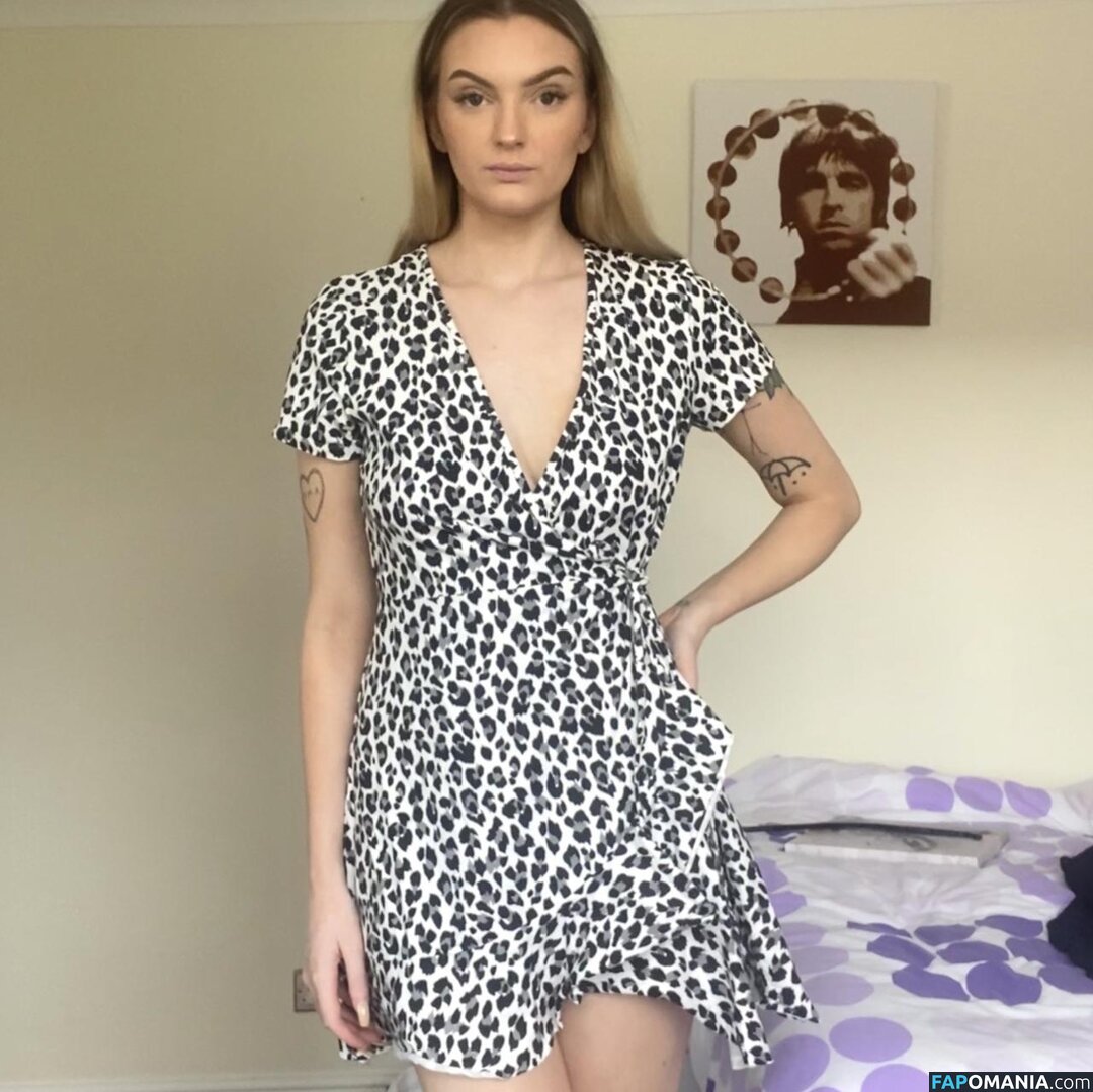 cl0ut / th0tb0t Nude OnlyFans  Leaked Photo #3