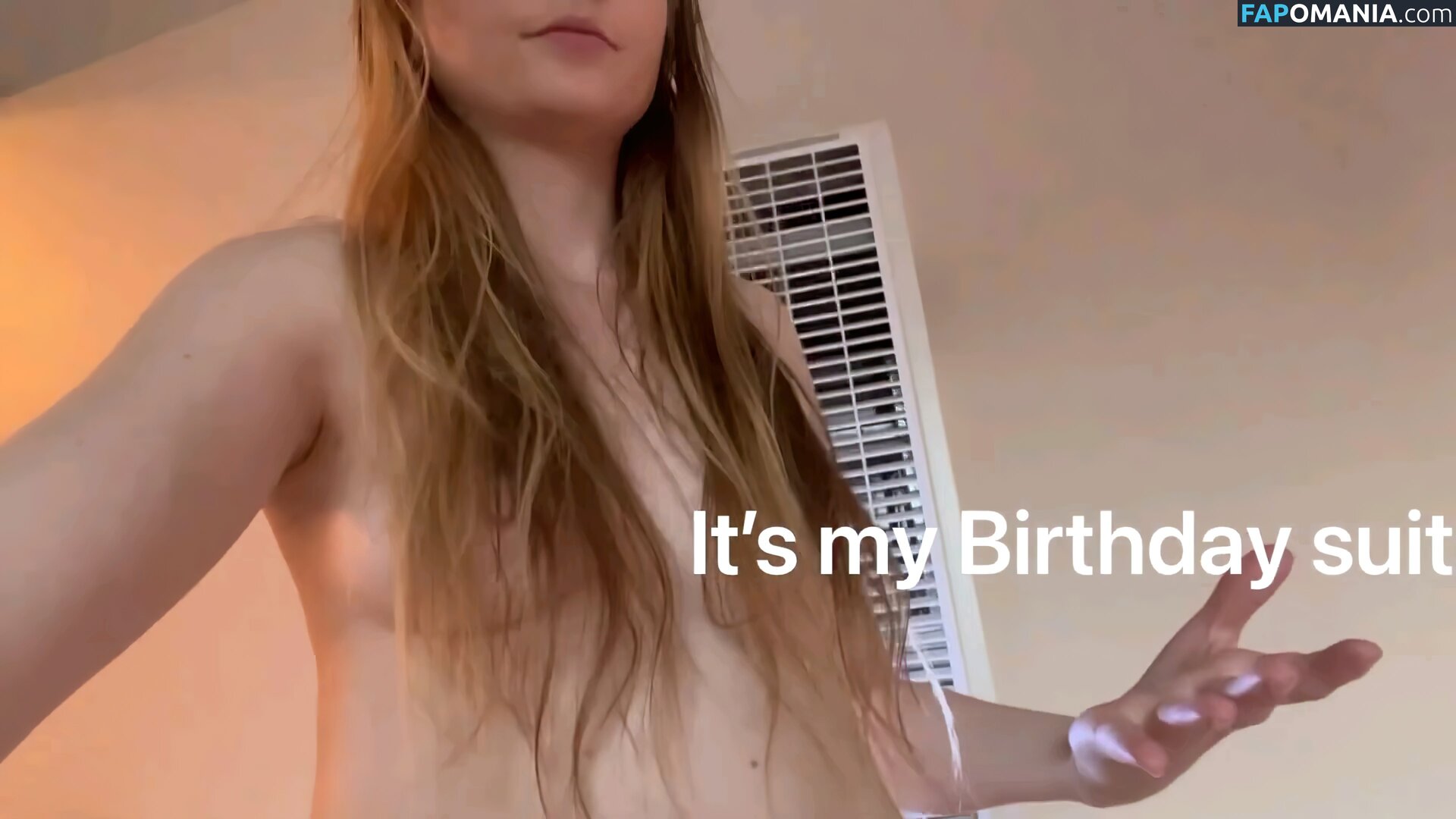 em_ilybabe / its_ilybabe / the_ilybabe Nude OnlyFans  Leaked Photo #1