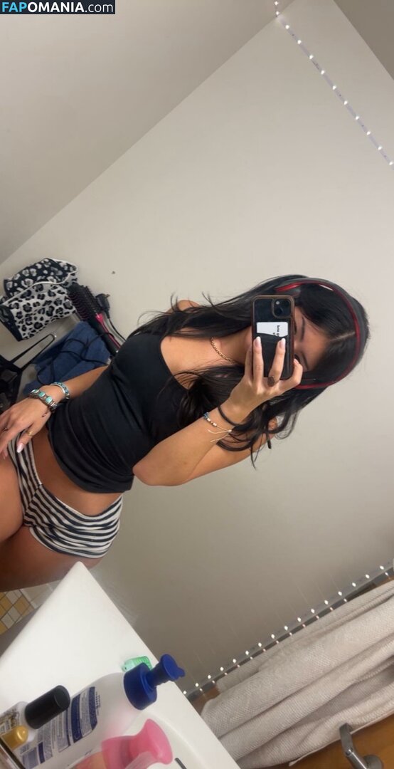 Punchbar / Thea Howe Aka Nude OnlyFans  Leaked Photo #16
