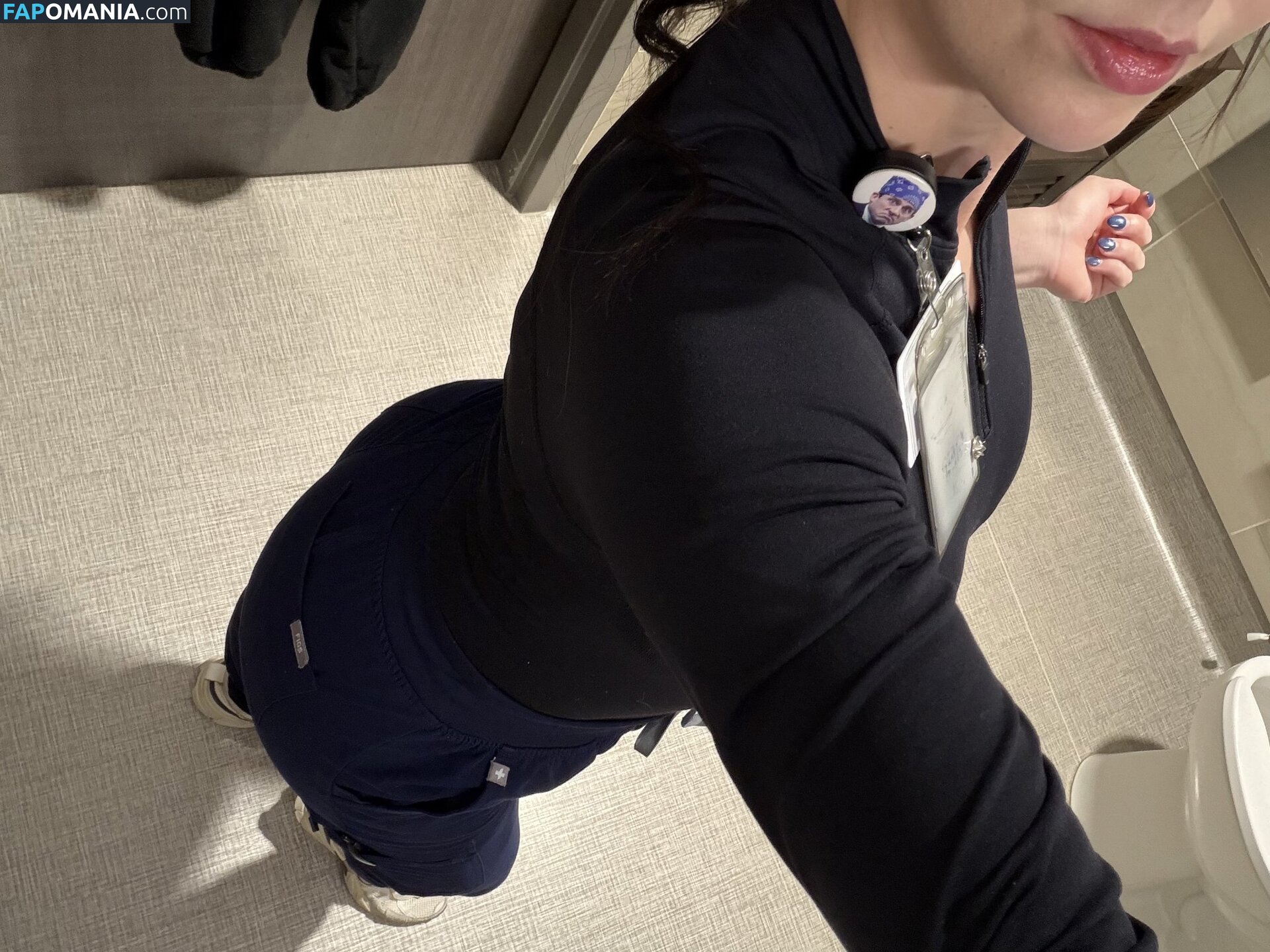 Thehotwifenurse / girlthatbreathesunderwater Nude OnlyFans  Leaked Photo #10