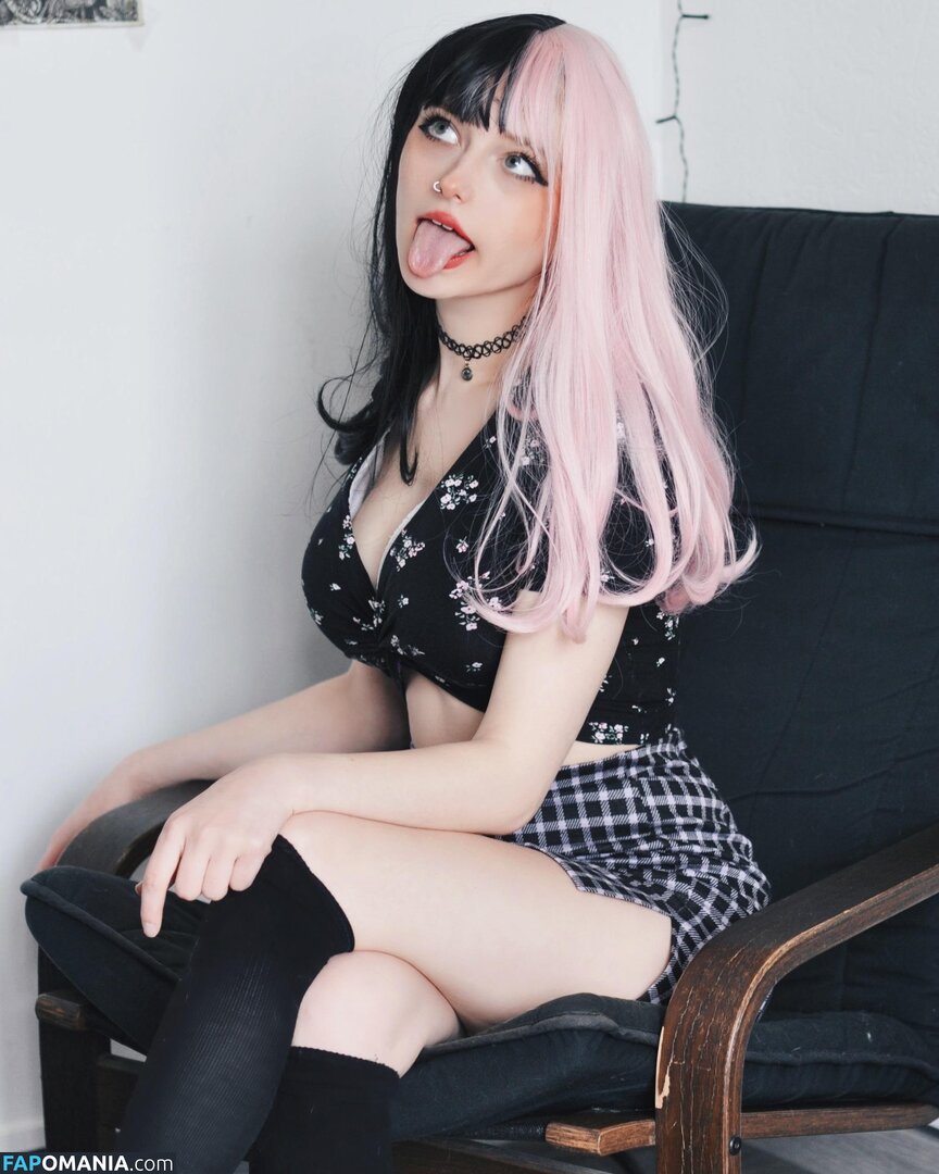 theinsolentbunny Nude OnlyFans  Leaked Photo #3