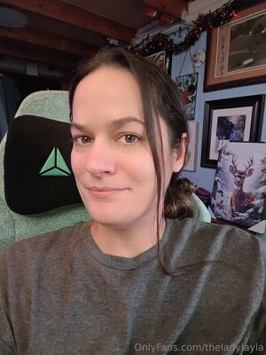 theladylayla