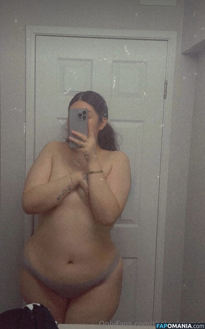 TheLowkeyMel / theofficiallmel Nude OnlyFans  Leaked Photo #11