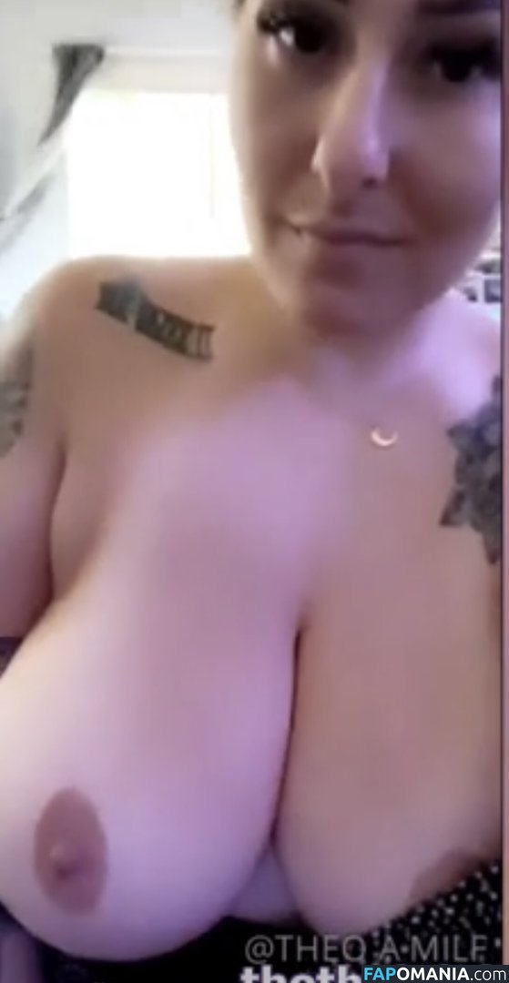Inkedmamiii / Theoamilf / inkedmamii / theoamilfy Nude OnlyFans  Leaked Photo #2