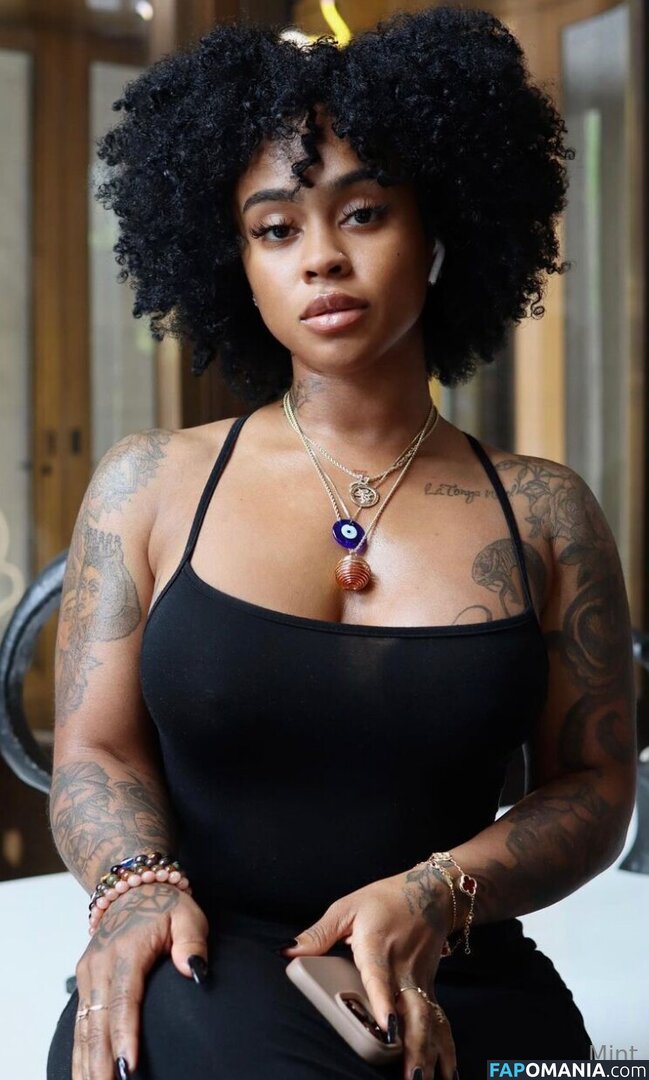 thereal_mint / therealbombshell_mint Nude OnlyFans  Leaked Photo #1