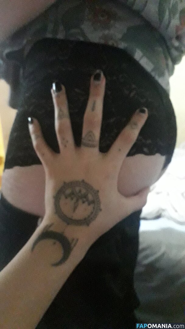 therubymoon / therubymoon7 / therubymoonz Nude OnlyFans  Leaked Photo #3