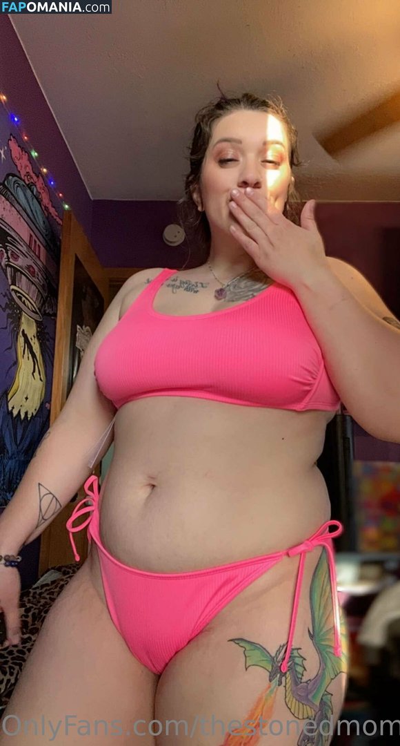 thestonedmom / thestonedmother Nude OnlyFans  Leaked Photo #7
