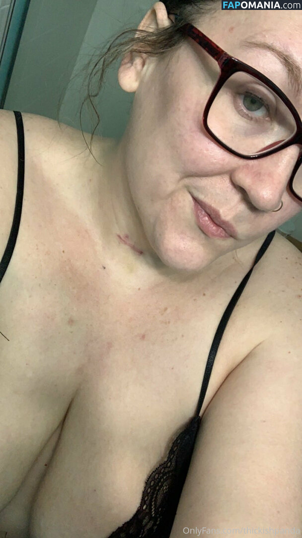 thickish._panda_.23 / thickishpanda Nude OnlyFans  Leaked Photo #2