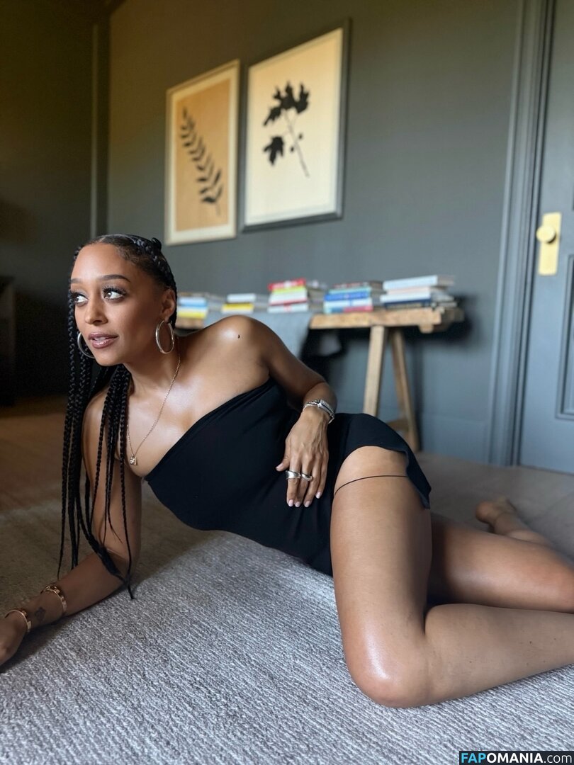 Tia Mowry / tiamowry Nude OnlyFans  Leaked Photo #10