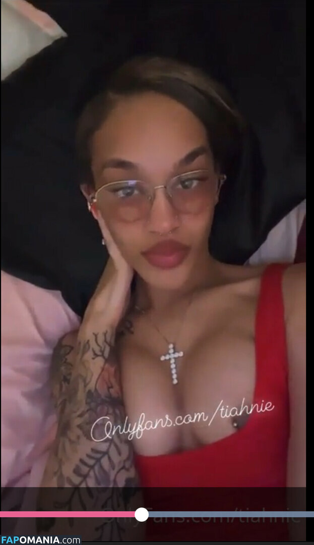 tiahnie / tiahnie_ Nude OnlyFans  Leaked Photo #12