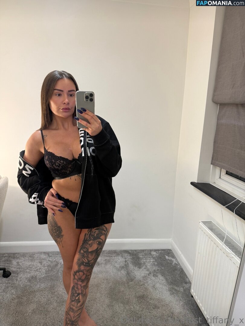 Tiffany Fiddes / tiffany_xox / tiffanyfiddes_x Nude OnlyFans  Leaked Photo #4
