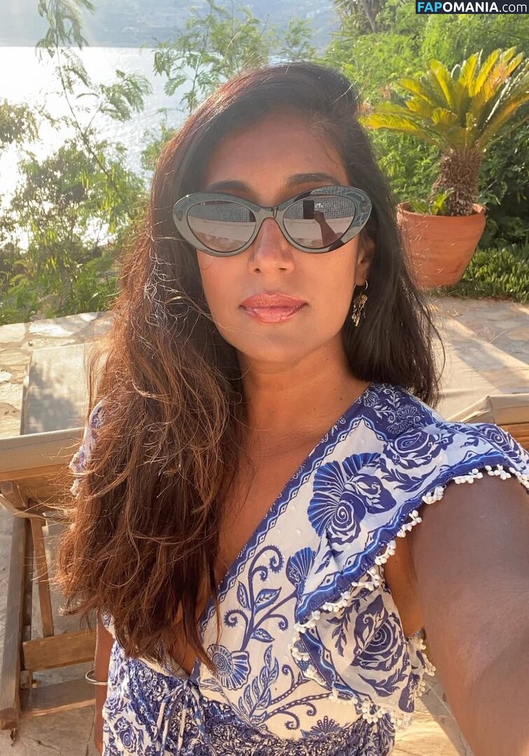 Tina Daheley / https: / tinadaheley Nude OnlyFans  Leaked Photo #11