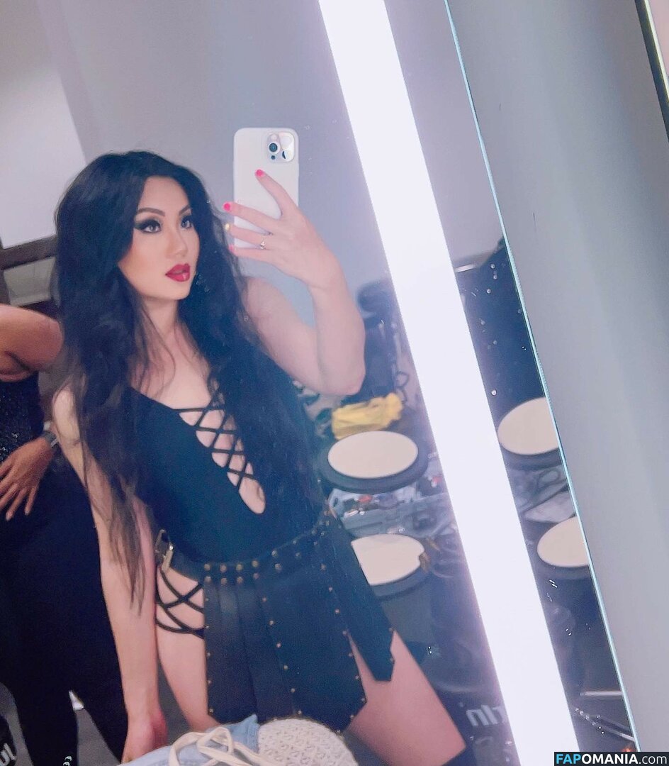 Tina Guo Nude OnlyFans  Leaked Photo #21