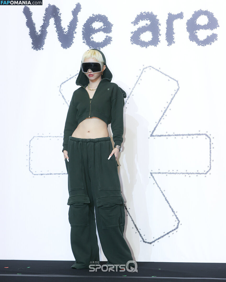 tiny.pretty.j Nude OnlyFans  Leaked Photo #4