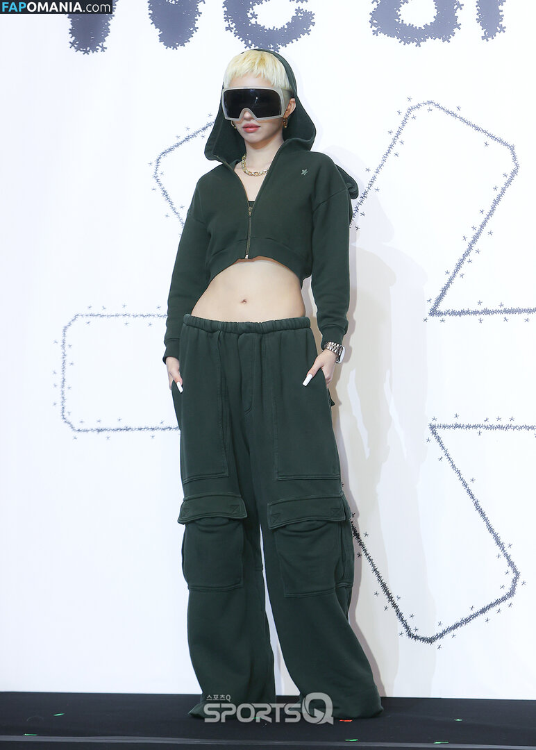 tiny.pretty.j Nude OnlyFans  Leaked Photo #5