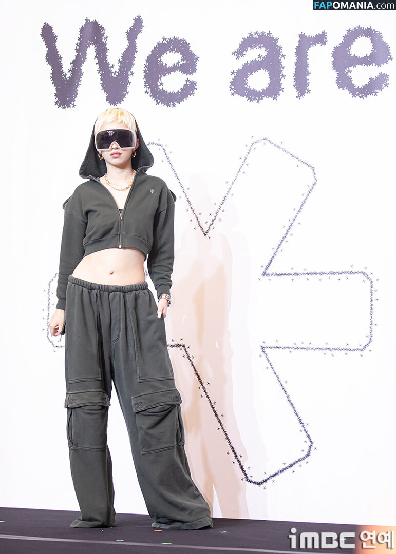 tiny.pretty.j Nude OnlyFans  Leaked Photo #6