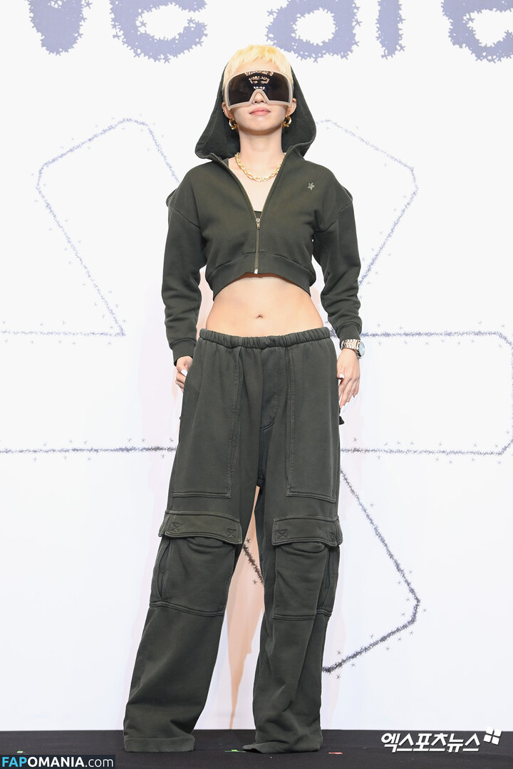 tiny.pretty.j Nude OnlyFans  Leaked Photo #7