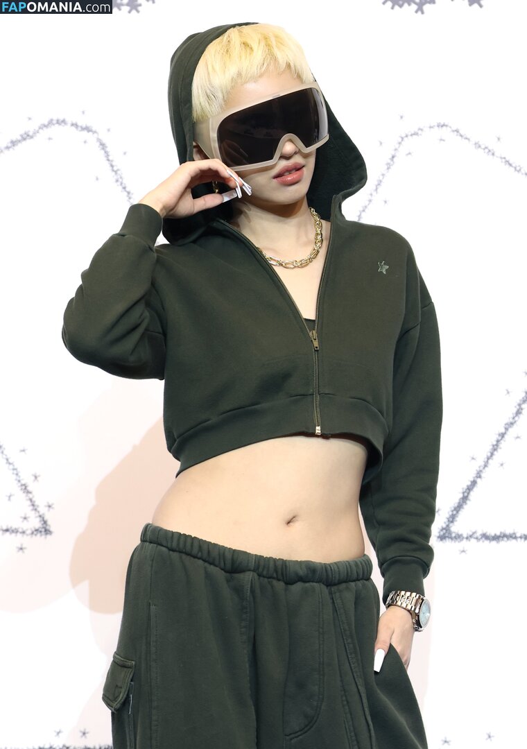 tiny.pretty.j Nude OnlyFans  Leaked Photo #10