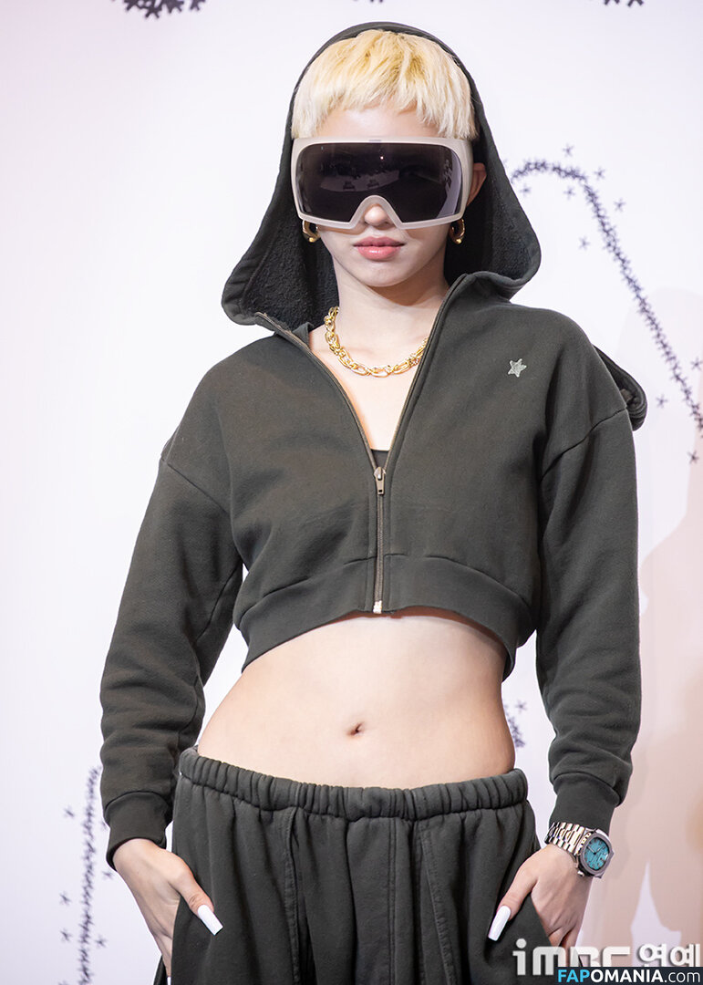 tiny.pretty.j Nude OnlyFans  Leaked Photo #18