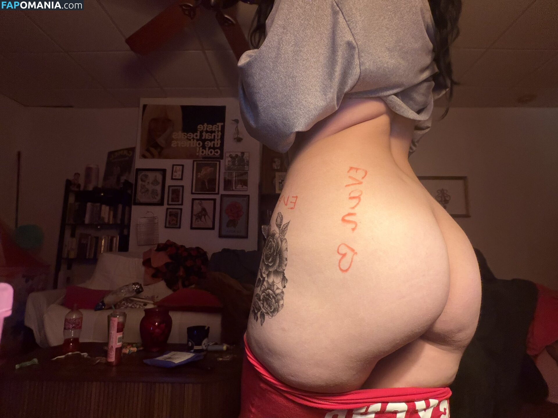 chloeroselucci / toodlesgalorexo Nude OnlyFans  Leaked Photo #6