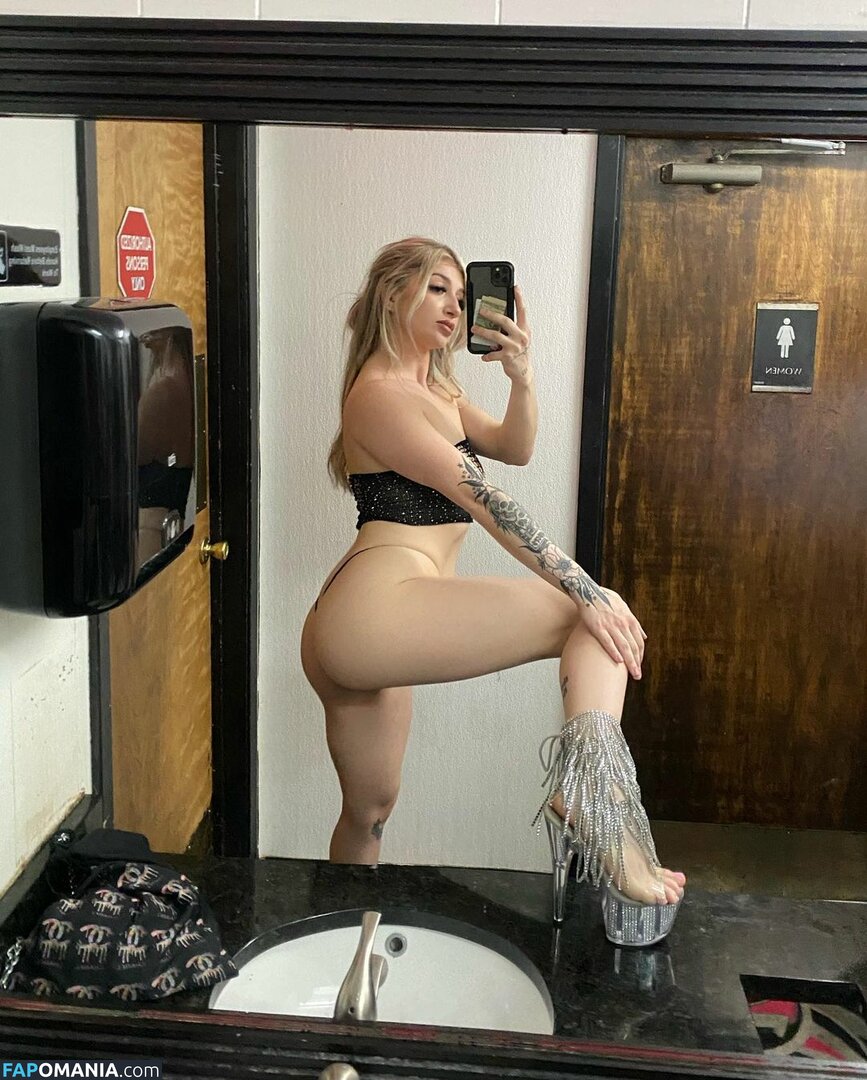 tori2toxic Nude OnlyFans  Leaked Photo #17