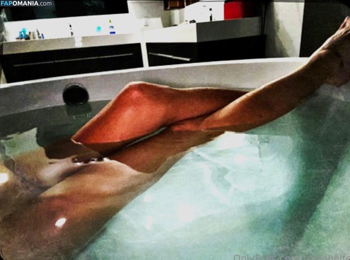 Cylon / Tricia Helfer / https: / officialtriciahelfer / triciahelfer Nude OnlyFans  Leaked Photo #189