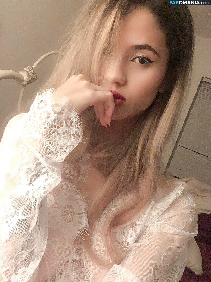 Trickywi / Trickywii / trickykenicki Nude OnlyFans  Leaked Photo #23