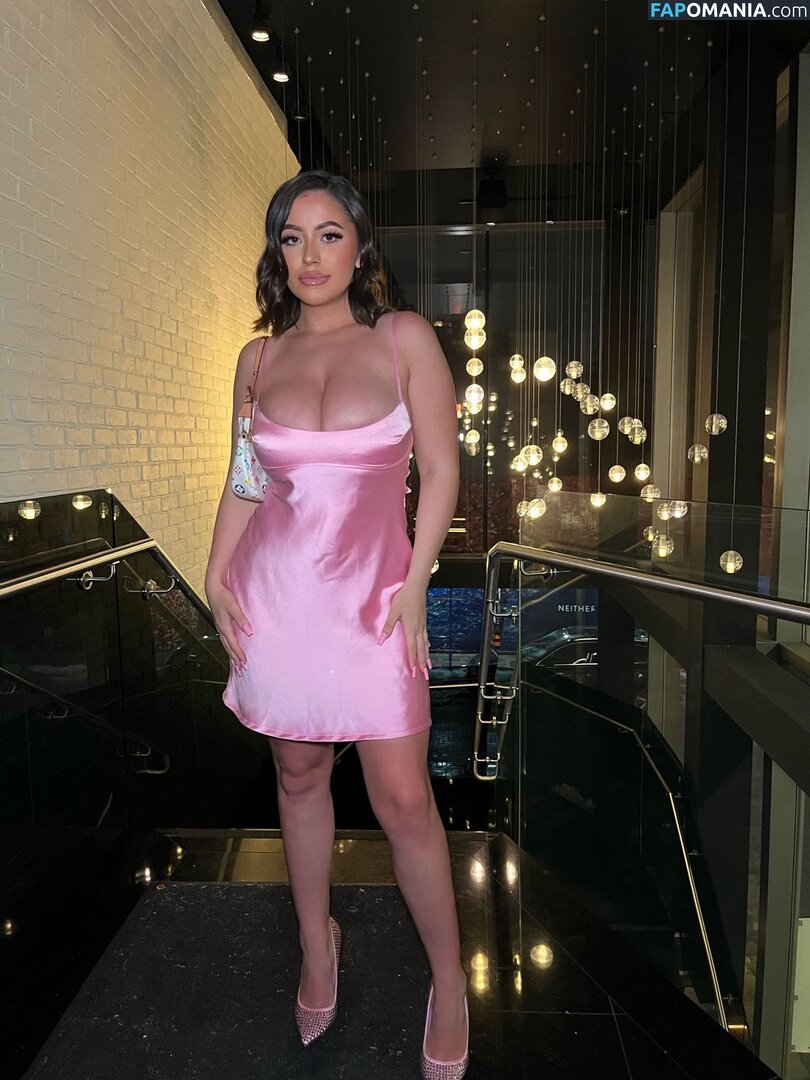 Trinity Pedersen / https: / tiffanypedersen / trinitypedersen Nude OnlyFans  Leaked Photo #2