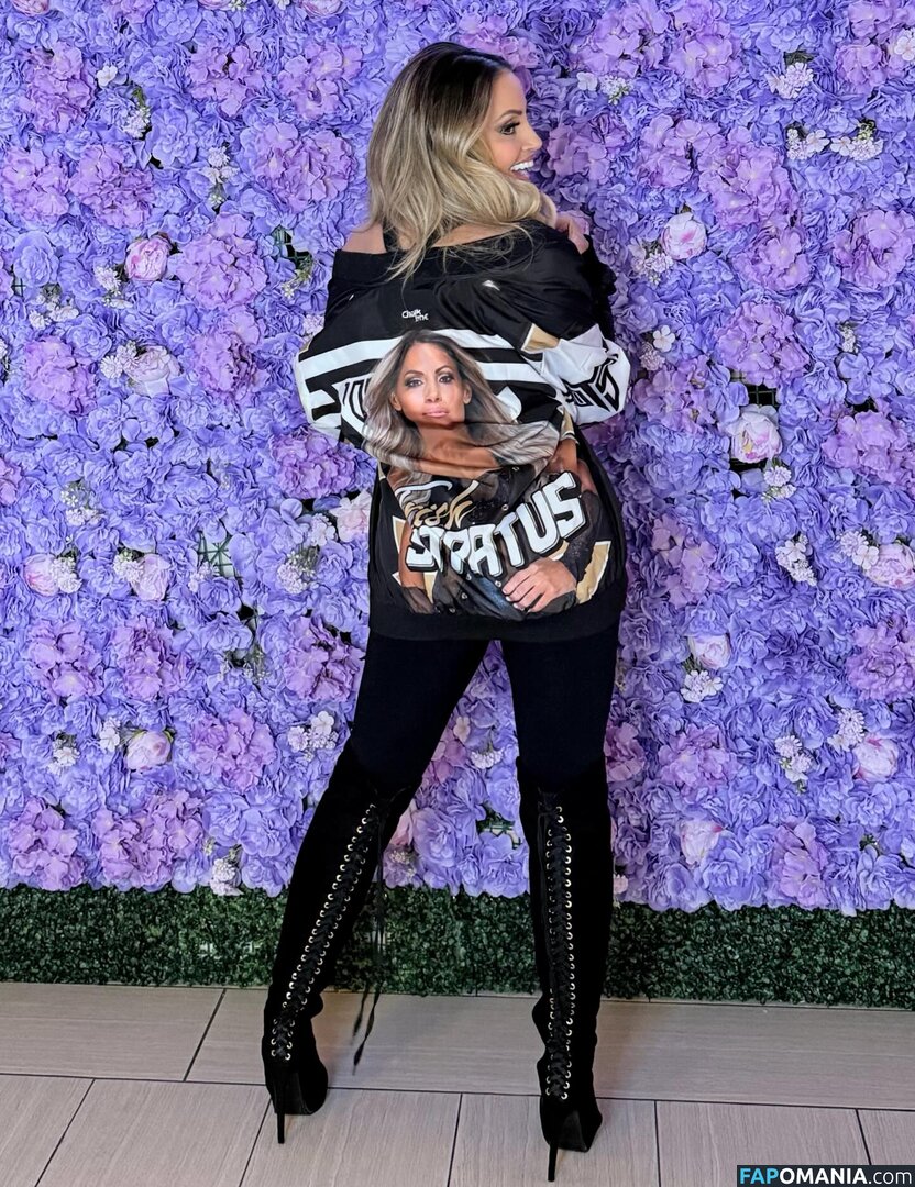Trish Stratus / trishstratuscom Nude OnlyFans  Leaked Photo #1470