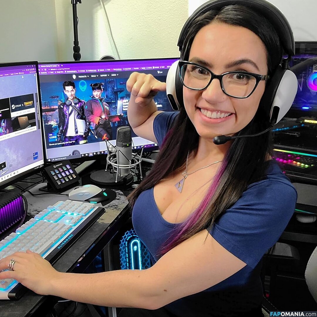 Trisha Hershberger / thatgrltrish Nude OnlyFans  Leaked Photo #36