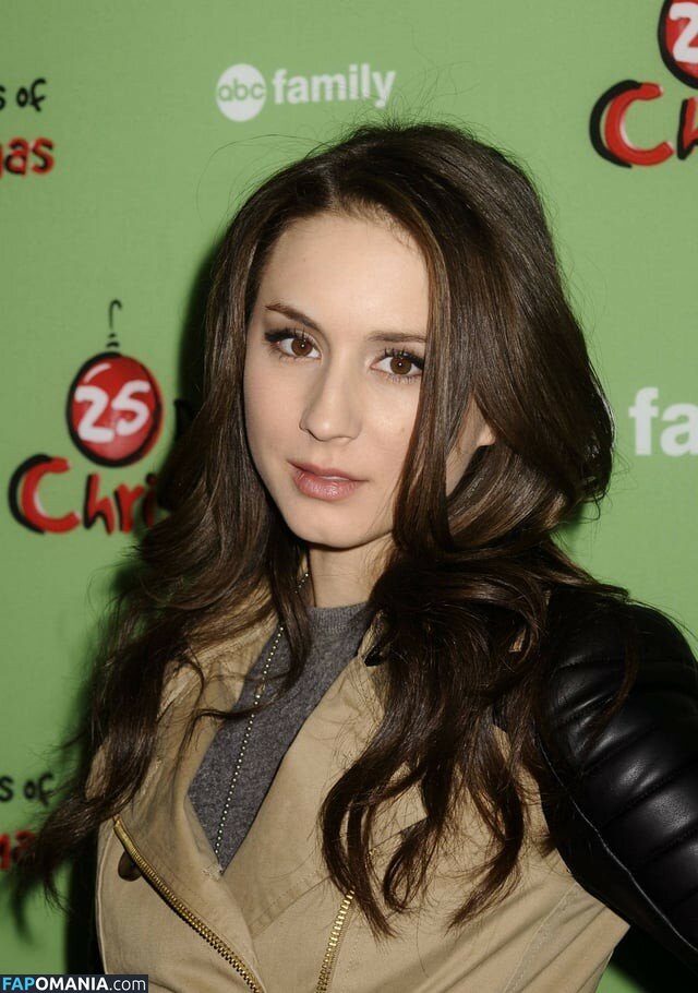 Troian Bellisario / sleepinthegardn Nude OnlyFans  Leaked Photo #18