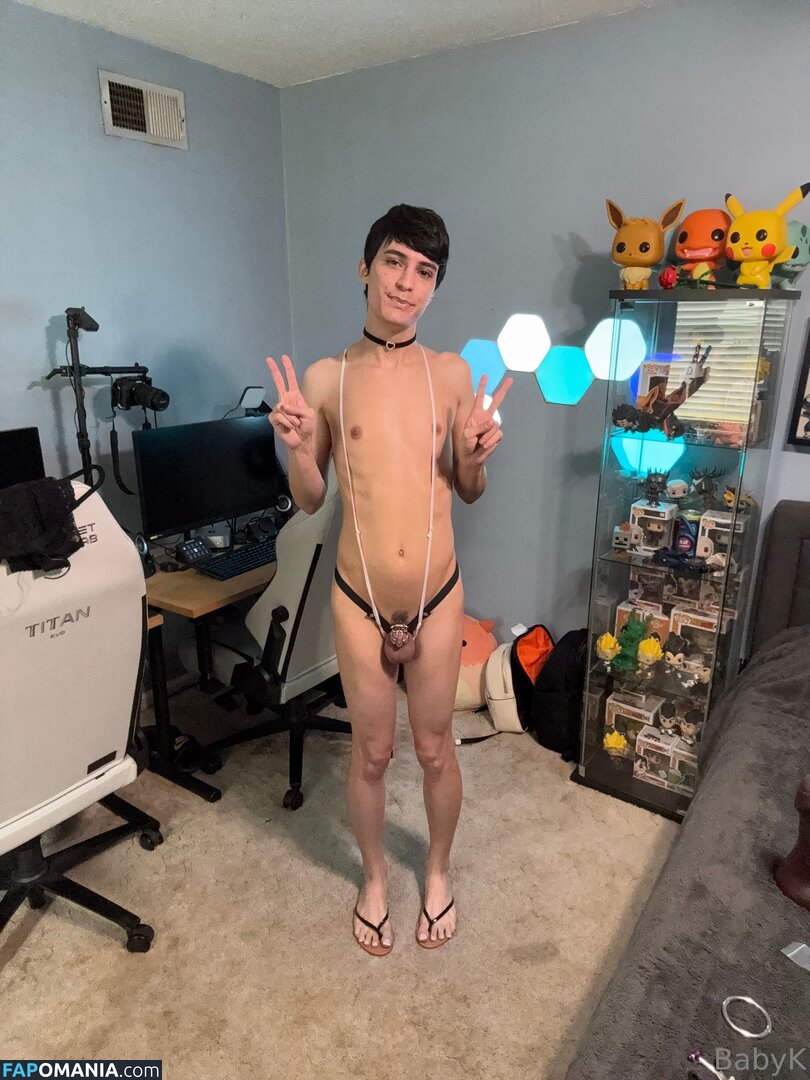tropicalbabyk Nude OnlyFans  Leaked Photo #8