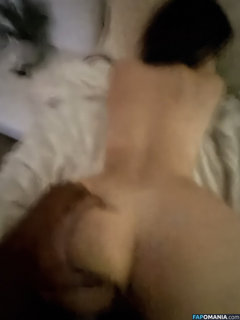 Troy Francisco / aleeniekabeenie / yourboyfcisco Nude OnlyFans  Leaked Photo #83