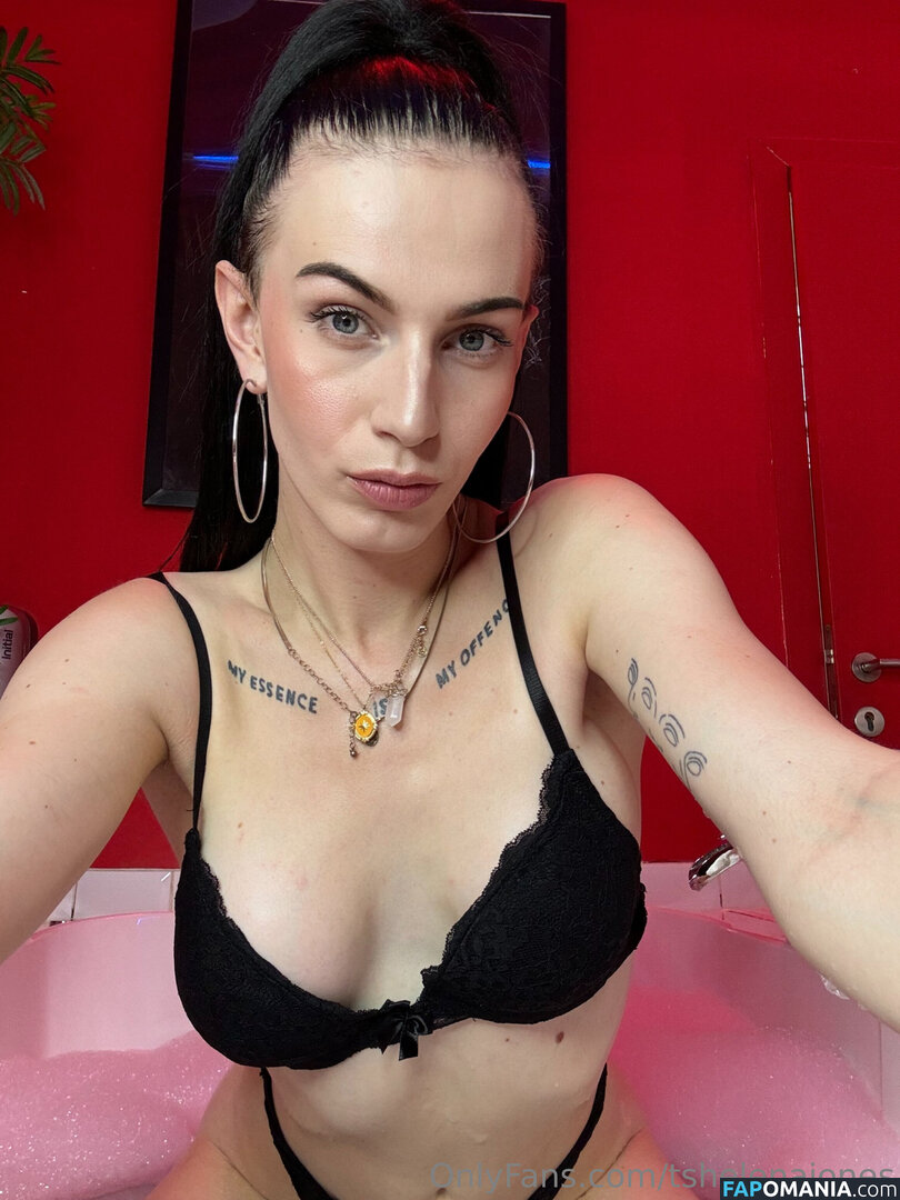 helenajones / tshelenajones Nude OnlyFans  Leaked Photo #3