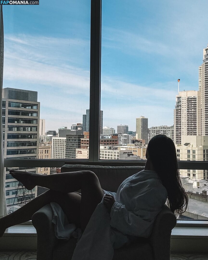 Tslanaxoxo / Yourlanatgirl / Yourlittlelana Nude OnlyFans  Leaked Photo #38