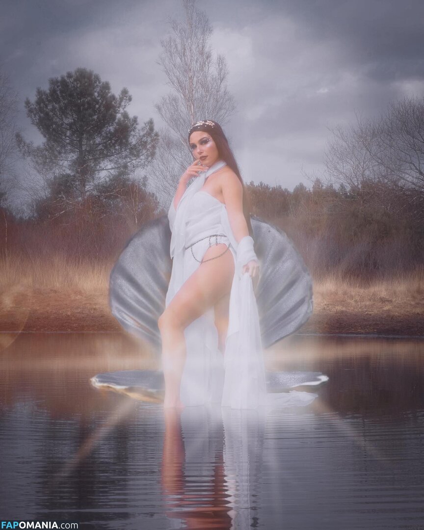 Tslanaxoxo / Yourlanatgirl / Yourlittlelana Nude OnlyFans  Leaked Photo #73