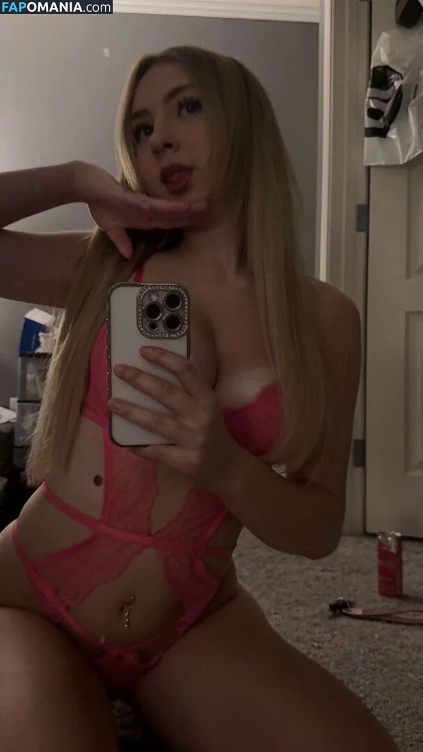 Turtleegirll Nude OnlyFans  Leaked Photo #10