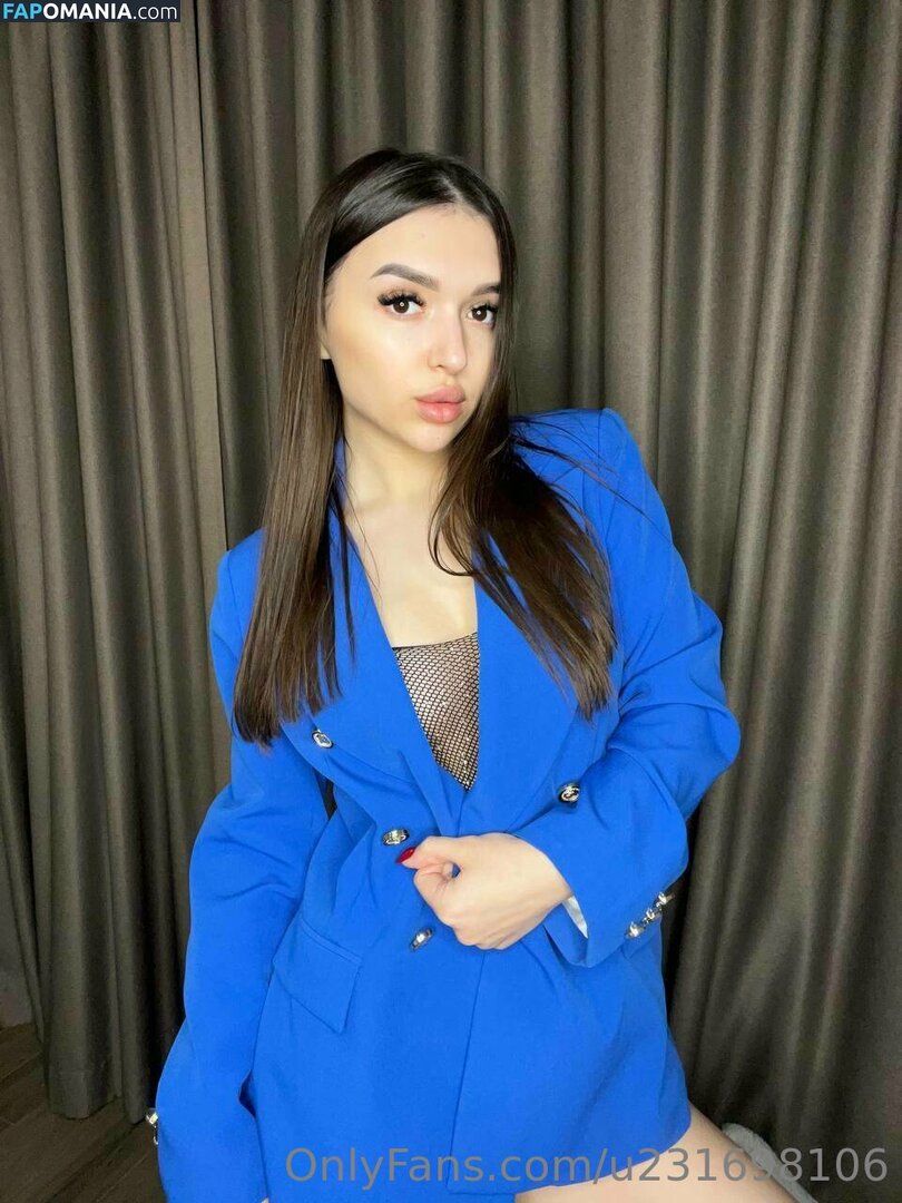 itsbrittneybxtch_ / u231698106 Nude OnlyFans  Leaked Photo #7
