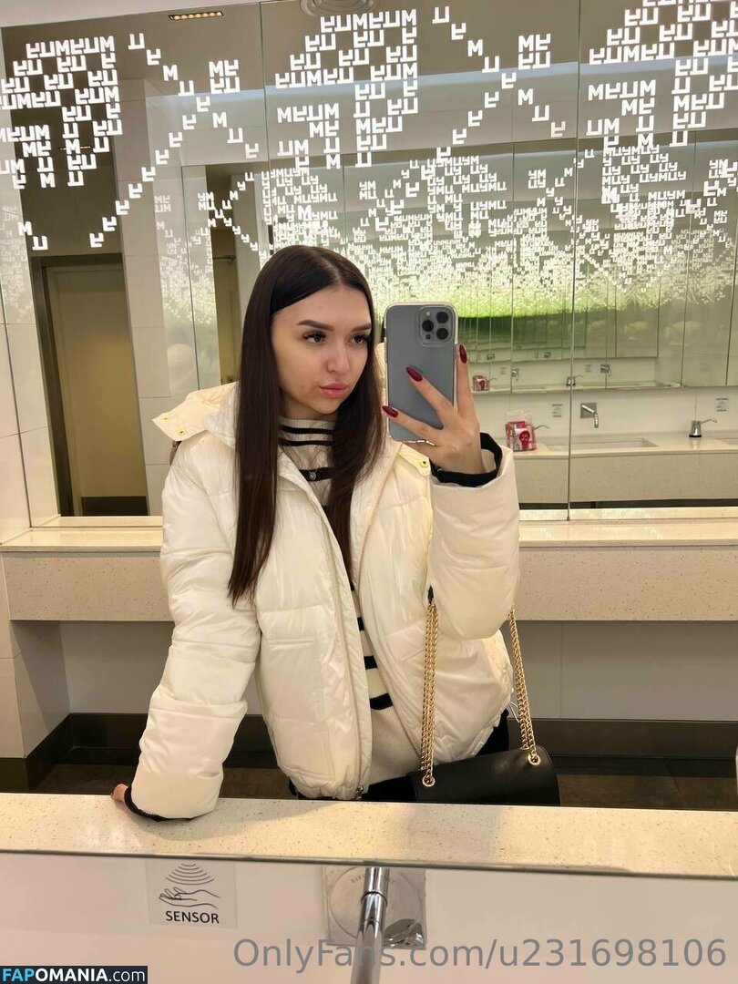 itsbrittneybxtch_ / u231698106 Nude OnlyFans  Leaked Photo #17