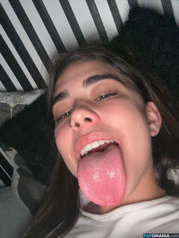 longuetongueegirl_ / noaablaancoo / u489105211 Nude OnlyFans  Leaked Photo #1