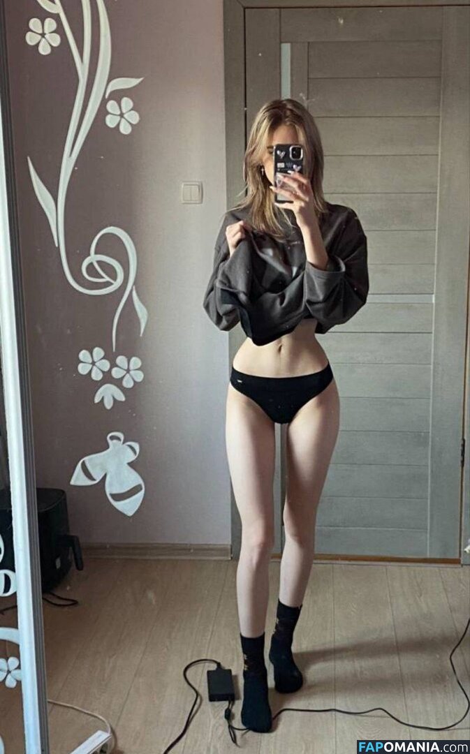 Ukraine Mega / misstic / ukraine.ua Nude OnlyFans  Leaked Photo #36