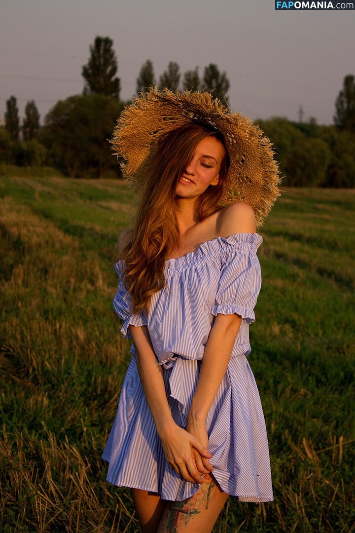 AnnUmbird / Umbird Nude OnlyFans  Leaked Photo #103